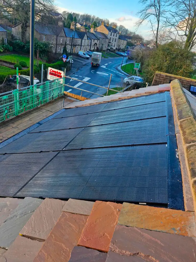 New stone roof with integrated solar panels